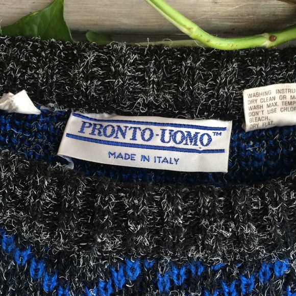 Vintage Retro Sweater - Picture 2 of 4